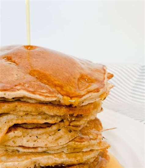 fluffy-buttery-pancakes-buttery-pancakes-easy-breakfast image