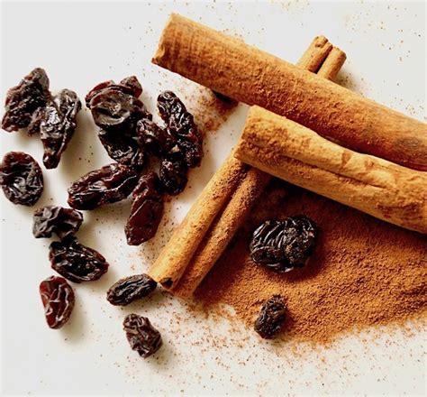 the-best-cinnamon-raisin-cookies-cooking image