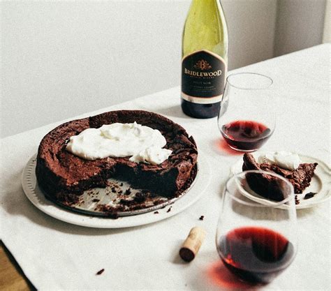 flourless-chocolate-and-red-wine-swedish-cake image