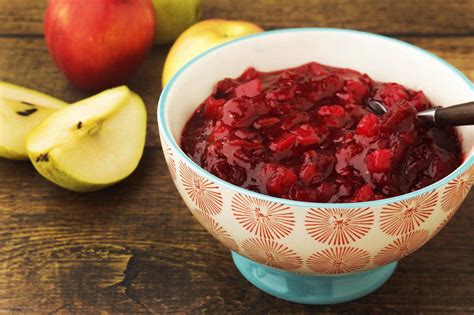 apple-pear-and-cranberry-compote-farm-fresh-to-you image
