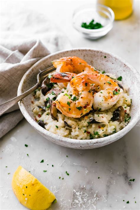 parmesan-shrimp-mushroom-risotto-recipe-things-and image