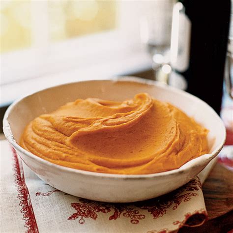 vanilla-bean-whipped-sweet-potatoes-recipe-food image