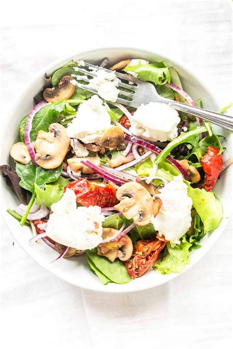 how-to-make-a-goat-cheese-salad-fast-food-bistro image