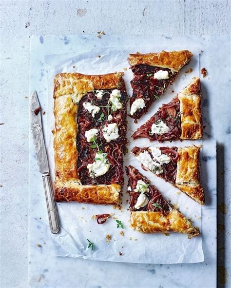 caramelised-onion-and-goats-cheese-galette image