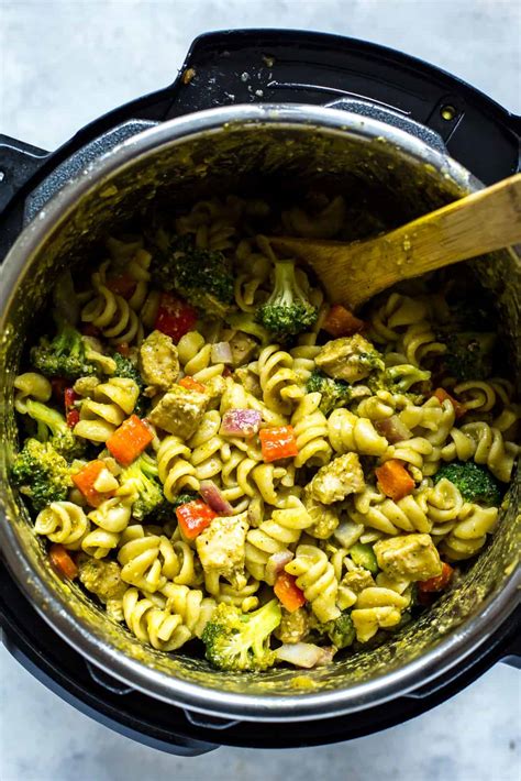 instant-pot-chicken-pesto-pasta-eating-instantly image