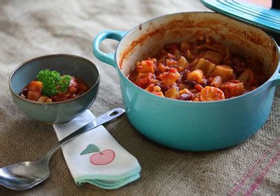 spicy-bean-hot-pot-avogel image