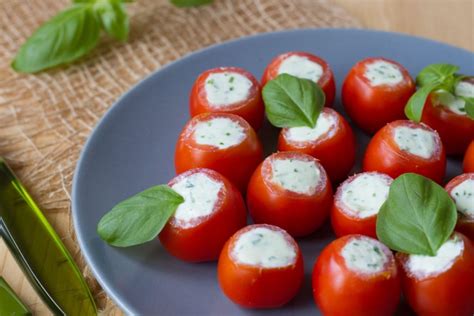 tomatoes-stuffed-with-feta-cheese-mecooks-blog image