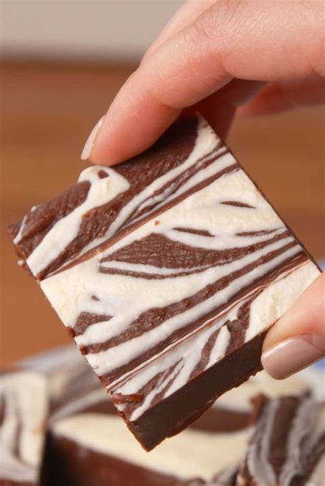 best-homemade-fudge-recipe-how-to-make-chocolate image