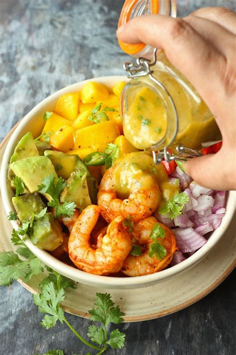 mango-avocado-salad-with-shrimps-mango-shrimp image