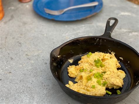 best-scrambled-eggs-plus-easy-omelet-kent-rollins image