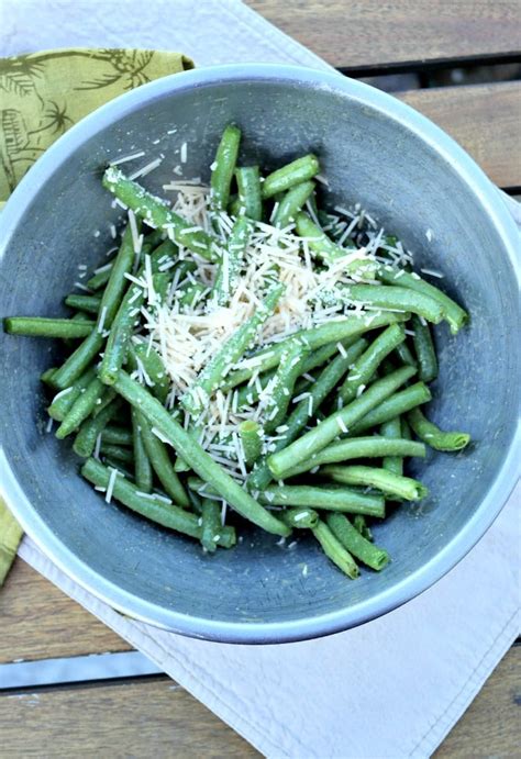 roasted-green-beans-with-parmesan-and-garlic-the image