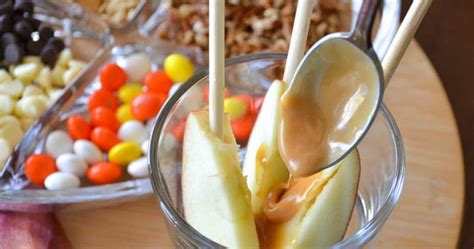 caramel-apple-mini-pops-easy-fall-snacks-cooking image