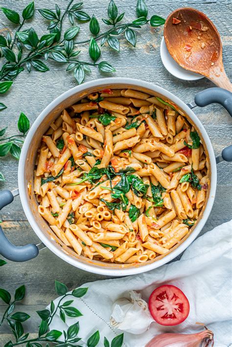 one-pot-lentil-pasta-vegan-gluten-free-9-ingredients image