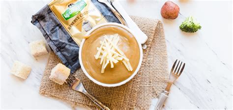 irish-cheddar-and-stout-fondue-food-ireland-irish image