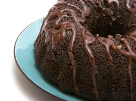 kahlua-fudge-cake-recipe-cdkitchencom image