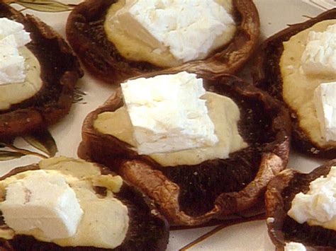 grilled-portobello-mushrooms-with-hummus-and-feta image