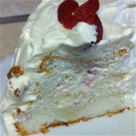 strawberry-tunnel-cake-eagle-brand-bigovencom image