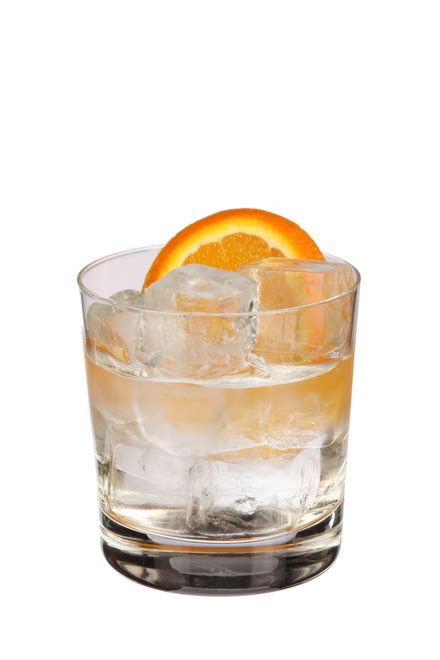negroni-bianco-cocktail-recipe-diffords-guide image
