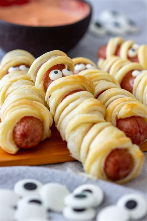 hot-dog-mummies-appetizer-addiction image