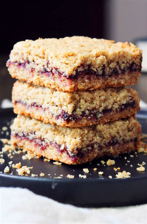 blackberry-breakfast-bars-the-gourmet-gourmand image