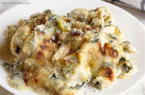 artichoke-chicken-florentine-casserole-recipe-everyday-dishes image