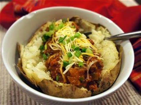 chili-cheese-baked-potatoes-recipe-recipetipscom image