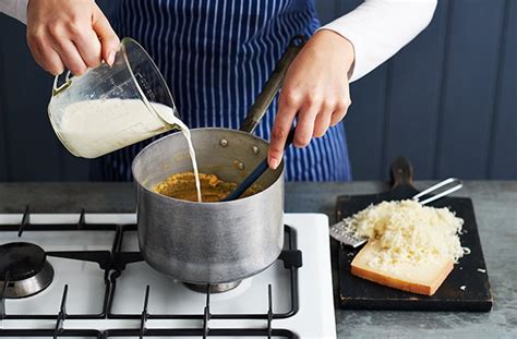 how-to-make-cheese-souffle-souffle-recipe-tesco image