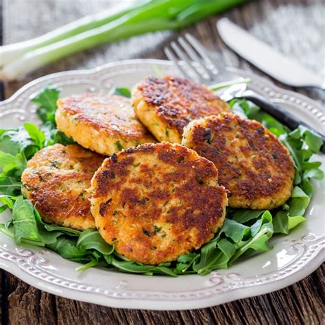 easy-crab-cakes image