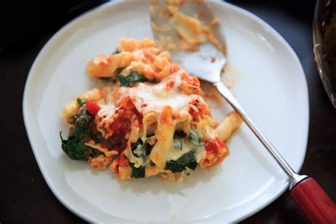 spinach-baked-ziti-recipe-vegetarian image