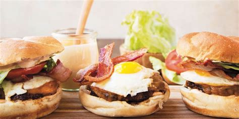 best-the-breakfast-burger-recipe-how-to-make-the image