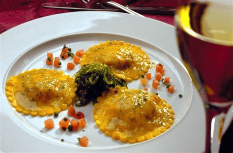 ravioli-with-bay-scallops-cuisine-techniques-great-chefs image