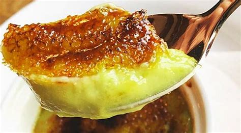 avocado-creme-brule-what-it-is-and-how-to-make-it image