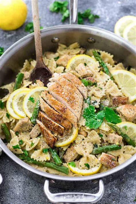 chicken-asparagus-pasta-easy-one-pan-dinner image