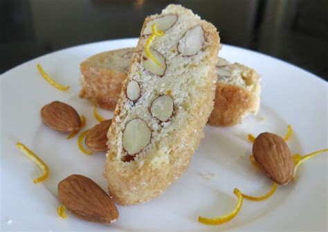 vittorias-traditional-italian-biscotti-with-almonds-and image