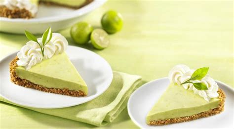 how-to-make-an-authentic-key-lime-pie-fine-dining image