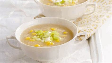 flavorful-crab-and-corn-soup-recipe-yummyph image
