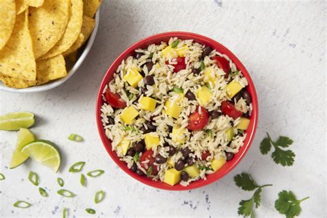 5-minute-black-beans-and-rice-mango-salad-minute-rice image