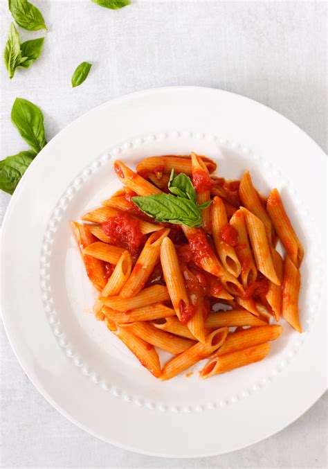 easy-homemade-tomato-sauce-savoring-italy image