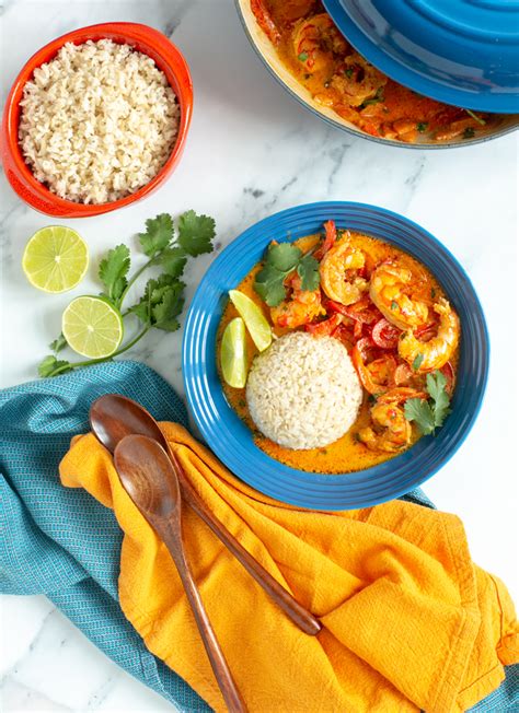 easy-thai-prawn-curry-the-petite-cook image