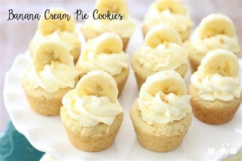 banana-cream-pie-cookies-butter-with-a-side-of image