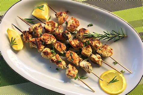 grilled-lemon-herb-chicken-skewers-the-tasty-chilli image
