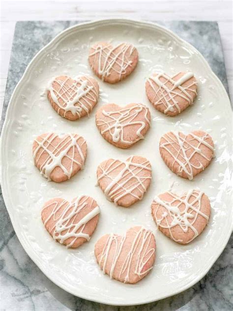 valentines-day-strawberry-heart-cookies-31-daily image