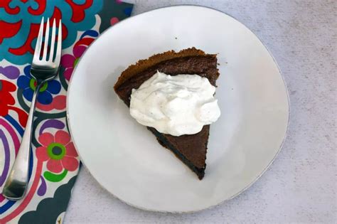 15-best-chocolate-pie-recipes-the-spruce-eats image