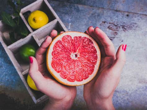 10-health-benefits-of-grapefruit image