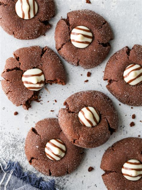 chocolate-hugs-cookies-recipe-completely-delicious image