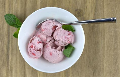 no-churn-strawberry-ice-cream-a-gourmet-food-blog image