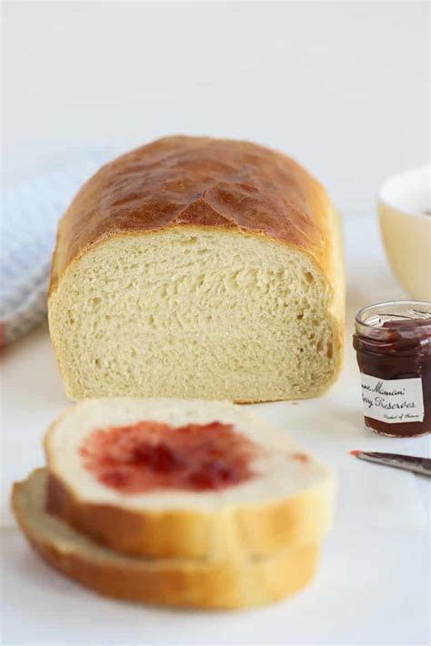 old-fashioned-homemade-white-bread-recipe-like image