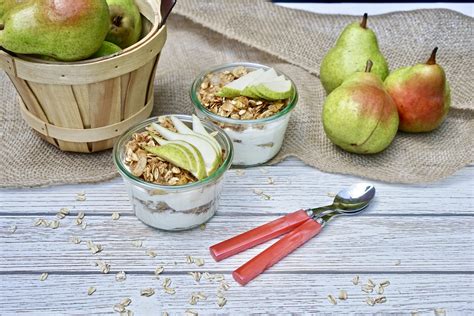 fast-and-easy-gluten-free-pear-ginger-crisp-parfait image