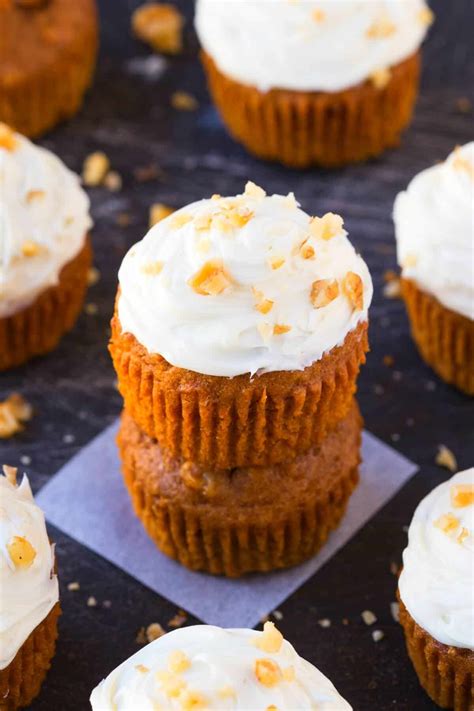 carrot-cake-muffins-secretly-healthy-the-big-mans image