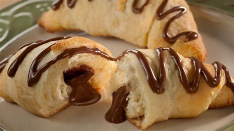 hersheys-bliss-chocolate-filled-crescents-rolls image